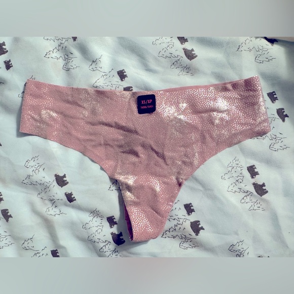 BNWT La Senza pink with metallic print panties size xs - Picture 1 of 3